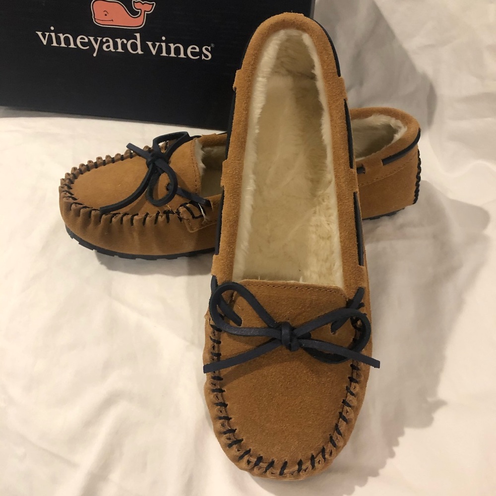 Vineyard Vines Girls Holiday Slippers
